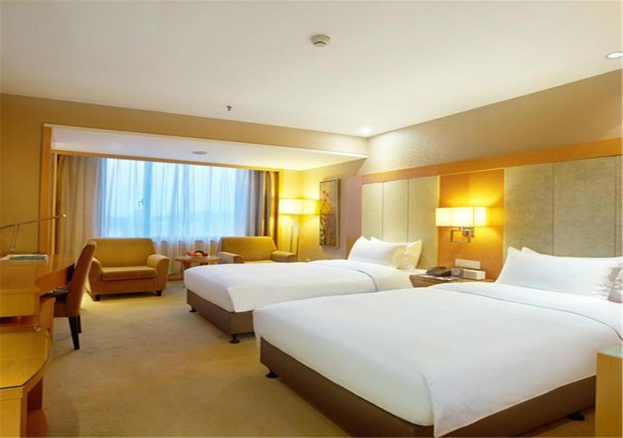 Hotel Park Residency Nilambūr エクステリア 写真