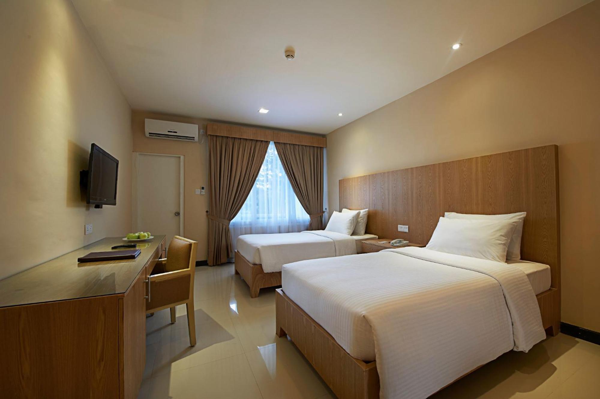 Hotel Park Residency Nilambūr エクステリア 写真
